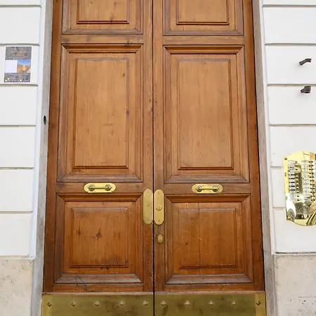 Magnoliahome At The Vatican *